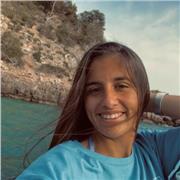 Persona responsable y con ganas de enseñar a los alumnos.